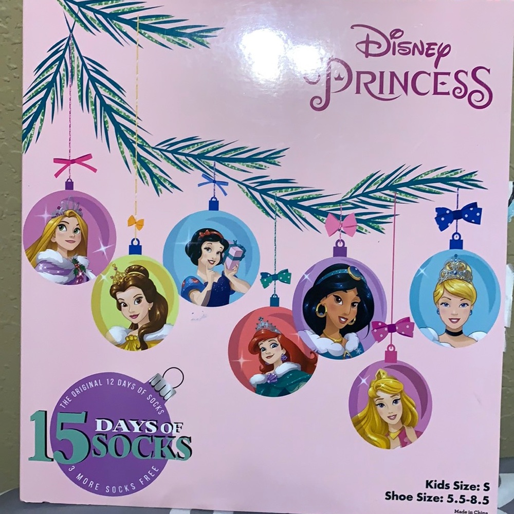 DISNEY PRINCESS 15 Days Of Socks sz SMALL